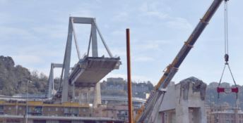 I tentacoli della Camorra sulla demolizione del Ponte Morandi. Arresti e perquisizioni